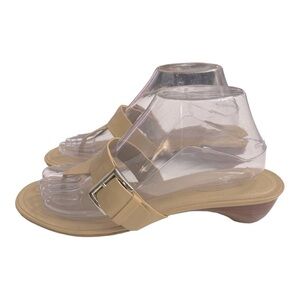 Talbots womens size 8 B Tan Cream color Reede sandals Made in Brazil, Beach
